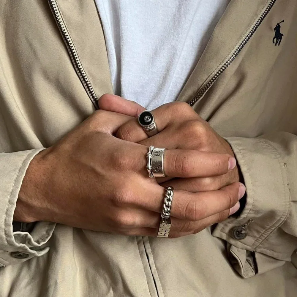 Y2K 2000s vintage style 8-ball chrome silver ring